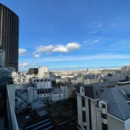 Panoramic View Of And Montparnasse Station Apartamento París